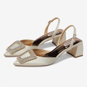 Badgley Mischka Emmie shoes - size 8
